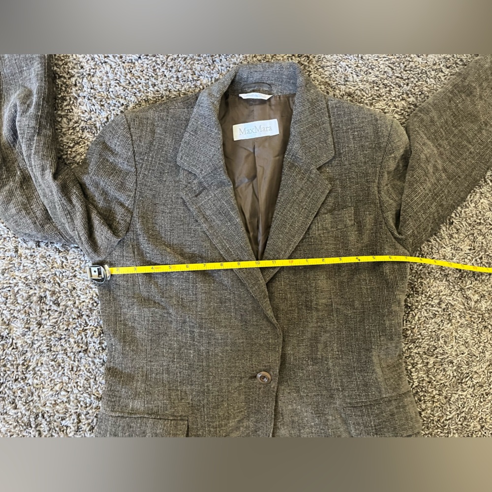 MaxMara wool tweed brown single button blazer - Picture 8 of 10